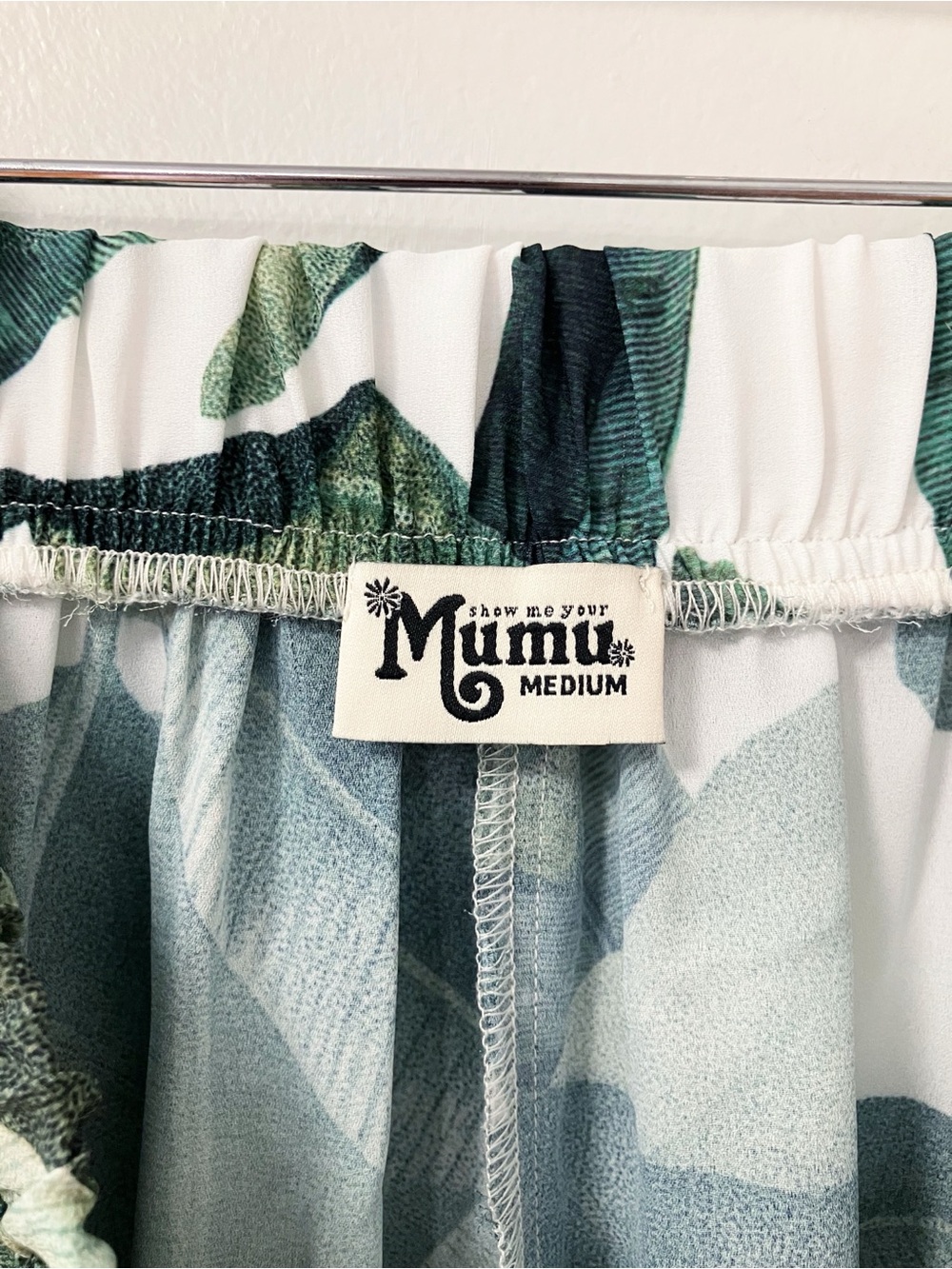 Show Me Your Mumu | Green Carlos Palm Shorts M Boho Lightweight Tropical - Picture 4 of 6